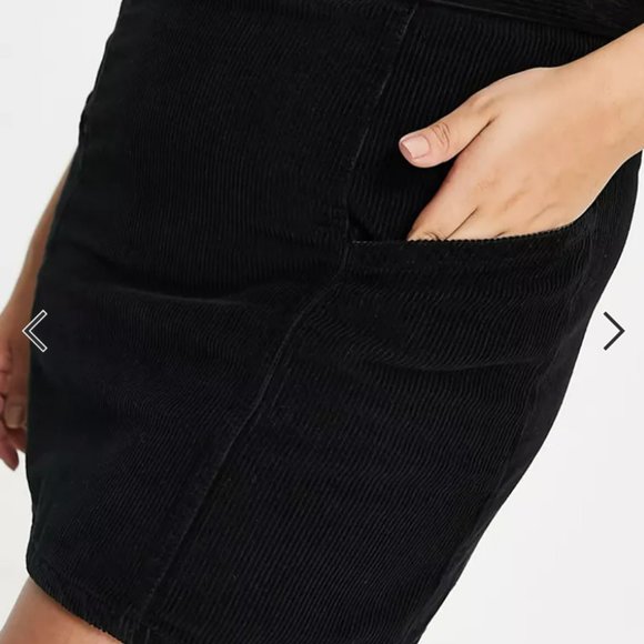 ASOS DESIGN Curve high waist mini skirt in black cord - Picture 3 of 3